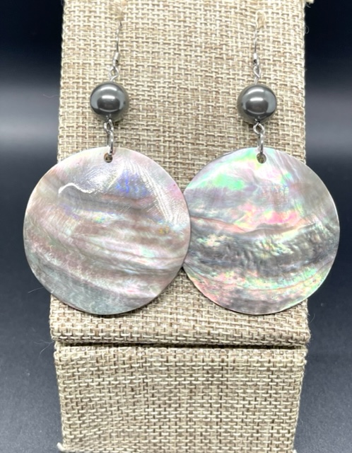 XL MOP EARRINGS - Image 3