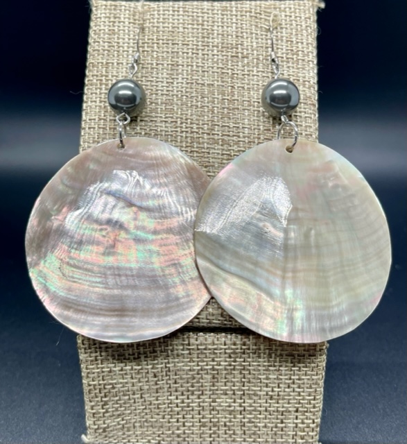 XL MOP EARRINGS - Image 4